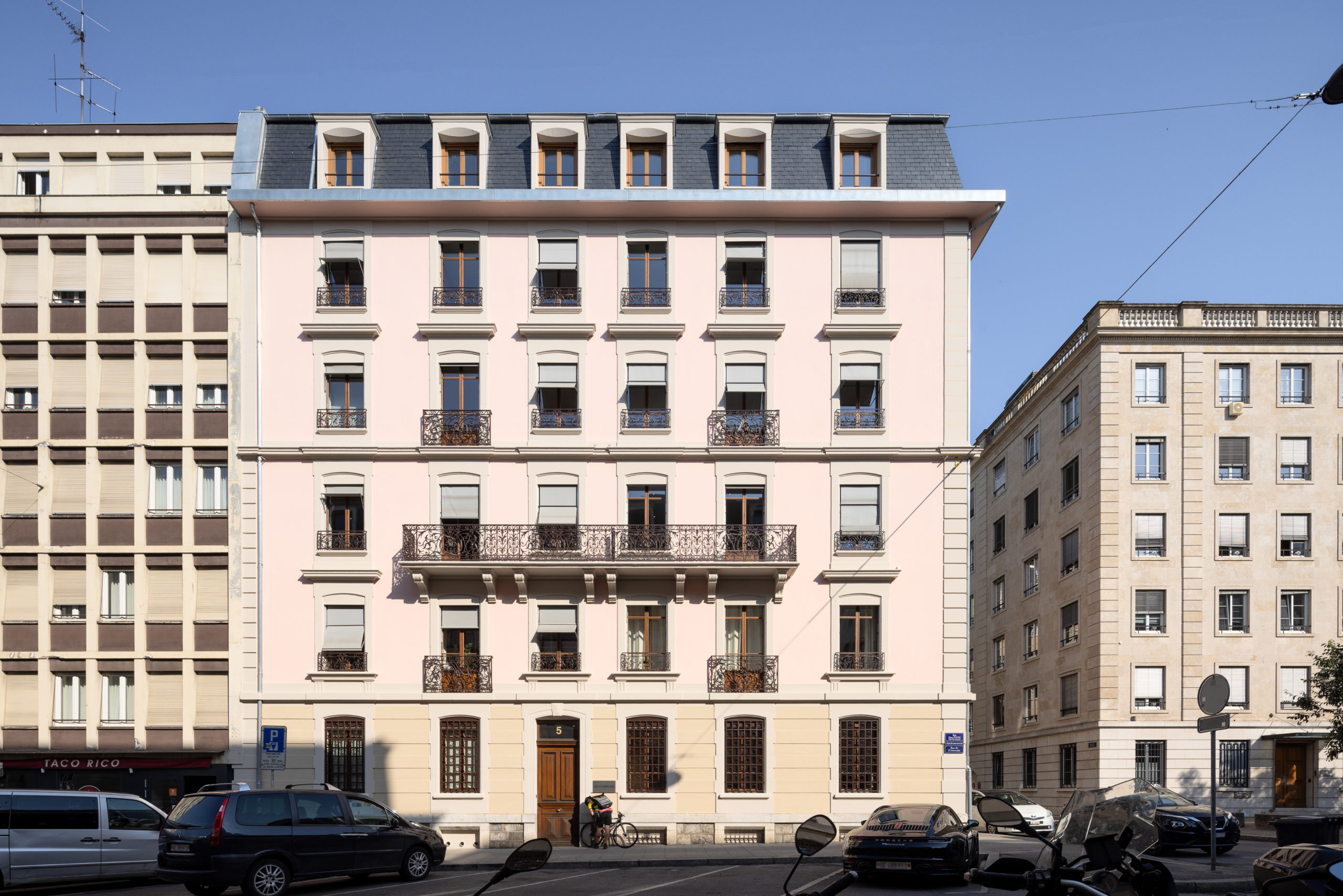 UNIVERSITE 5 - ama architectes SA